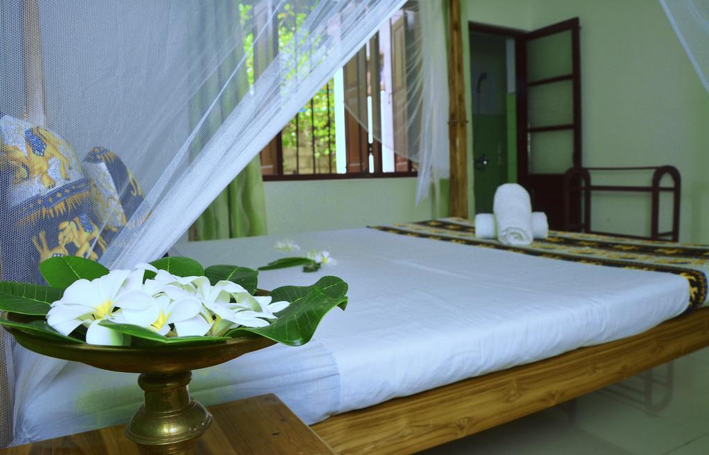 Golden Lodge Tangalle Exterior foto